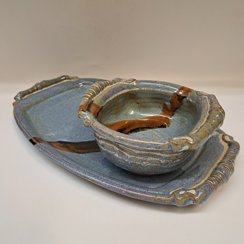 #260245 Chip & Dip Blue/Brown 12x7 $22 at Hunter Wolff Gallery